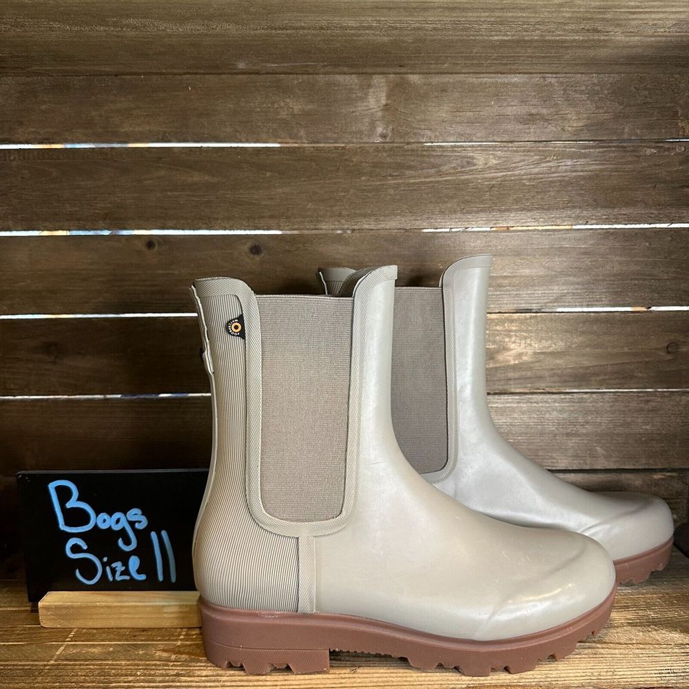New Womens Bogs Holly Tall Chelsea Shine Taupe Rain Boots Booties Size 11 M